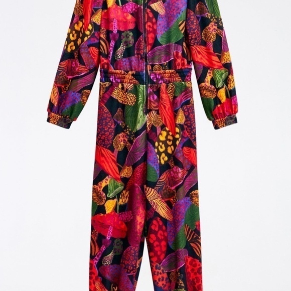 Farm Rio Leopard Mushroom Jumpsuit - Picture 5 of 13